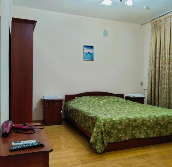 Habitació Estàndard, Zavq