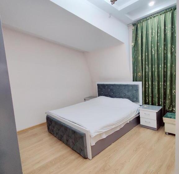 Habitació Estàndard, Zavq