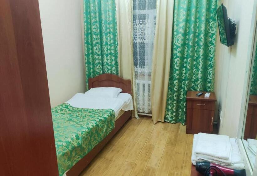 Habitación Estàndard Individual, Zavq