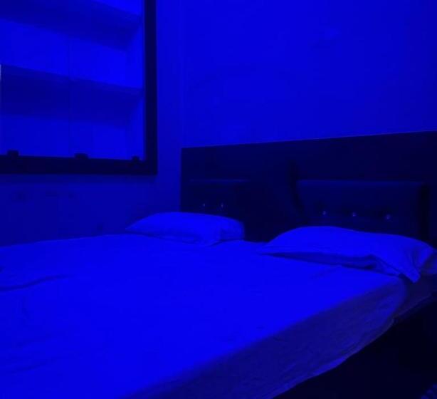 اتاق استاندارد با بالکن, Shivalay Paying Guest House