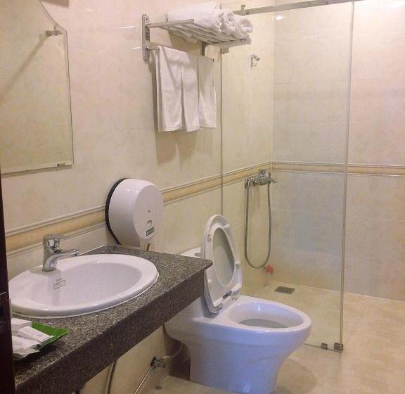 اتاق خانوادگی, Victoria Guest House 63 Tran Hung Dao 1 Minute Walking To Beach
