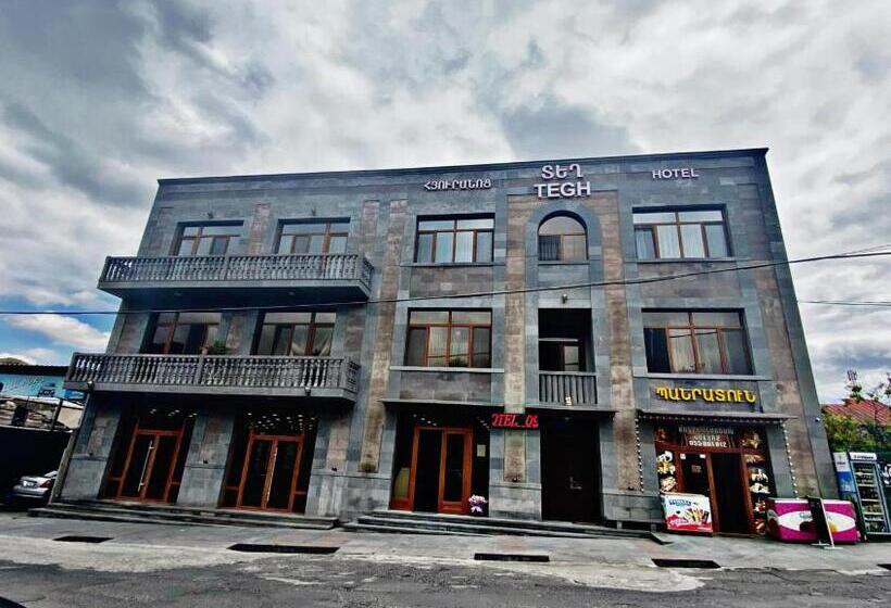 اتاق استاندارد, Tegh