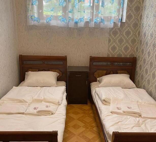 اتاق استاندارد, Tegh