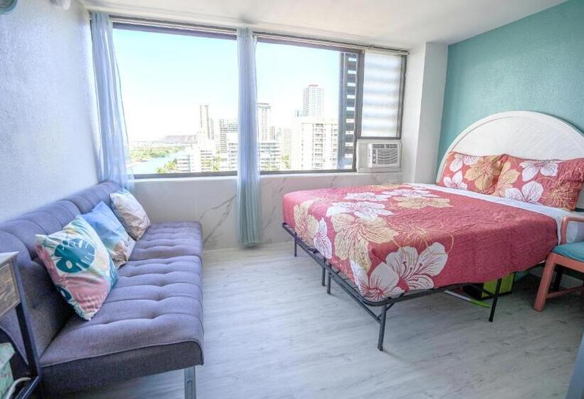 آپارتمان 1 خوابه, Diamond, Ocean, And Canal View Affordable Family House7person