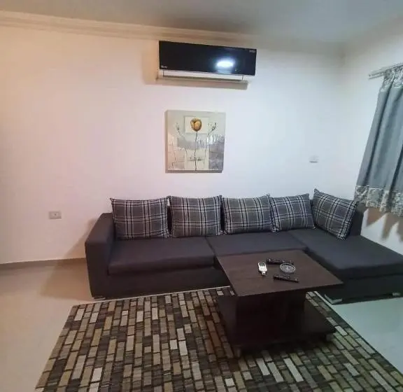 آپارتمان 1 خوابه با چشم‌انداز استخر, Gábriel Hun Apart