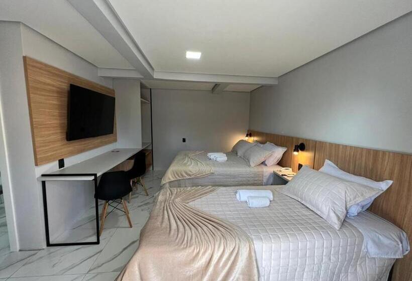 标准三人间, E Cabanas Perau Quartos