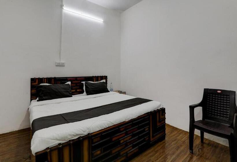 غرفة كلاسيكية ثلاثية, Oyo Flagship Chitra Guest House