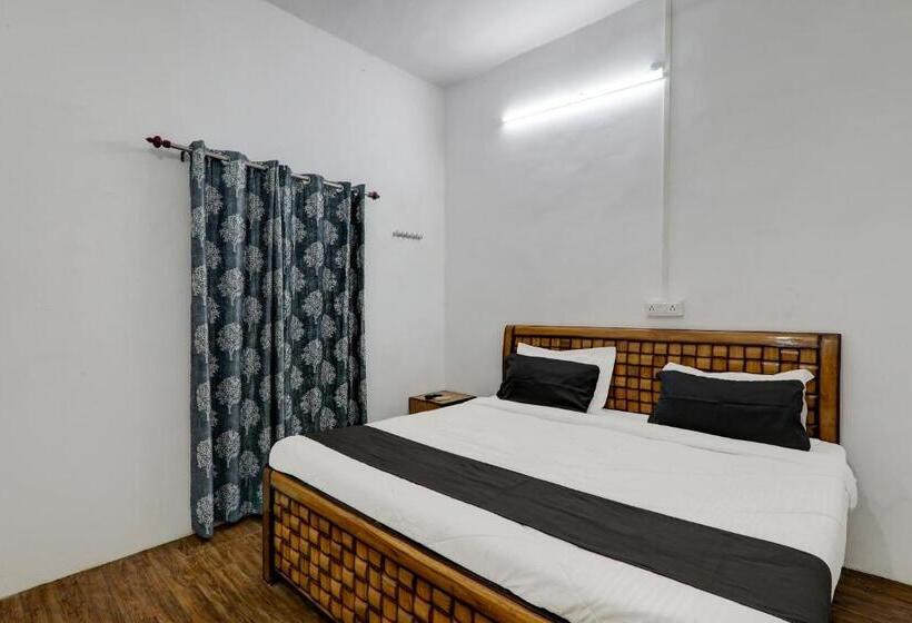 غرفة كلاسيكية ثلاثية, Oyo Flagship Chitra Guest House