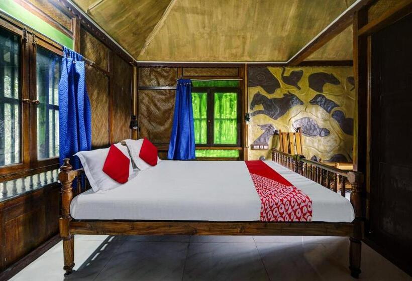 トリプルクラシックルーム, Oyo Flagship Meadow View Inn