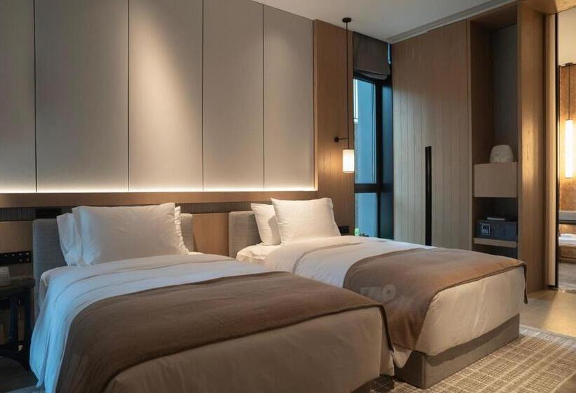 带1个卧室的别墅, Phoenix River Yixing