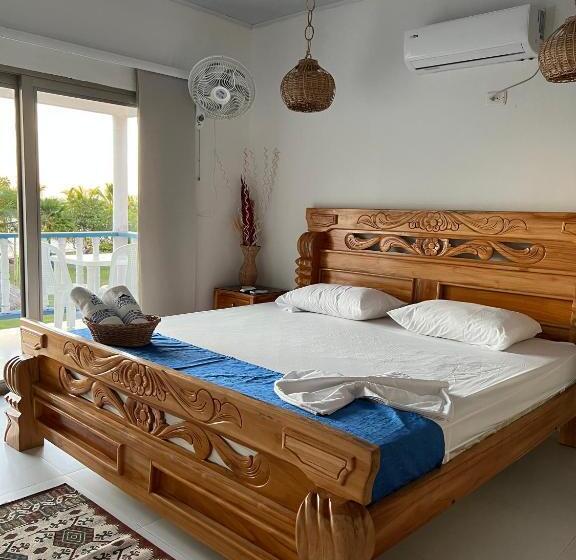 高级大房间, Tintipan