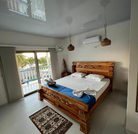 高级大房间, Tintipan