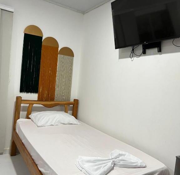 高级三人间, Tintipan