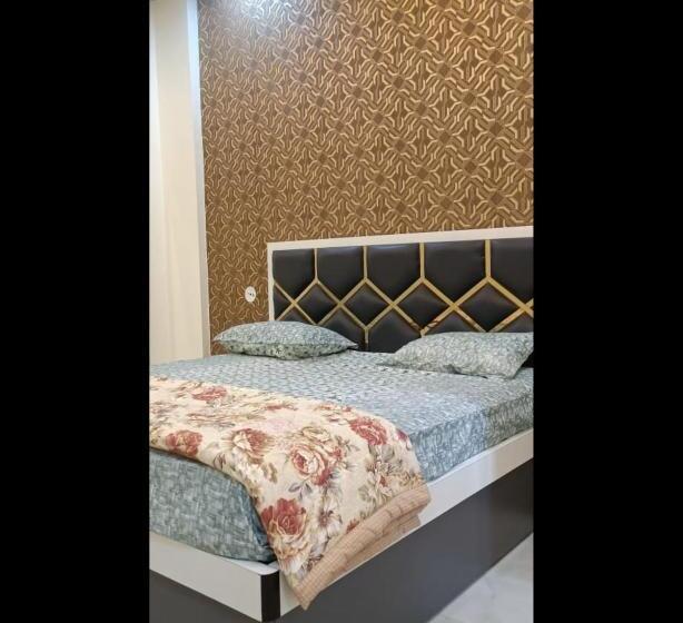 غرفة ديلوكس, The Hotel Bundi Safari