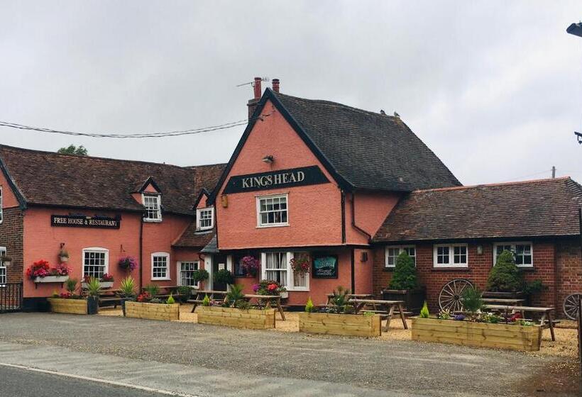 スイート, Kings Head Inn