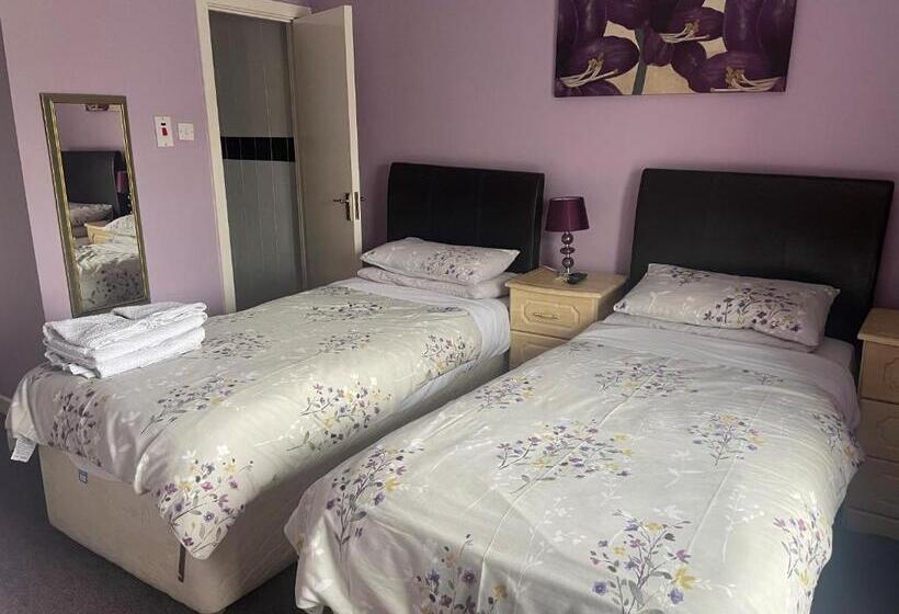 スタンダードルーム, Annora Bar & Accommodation