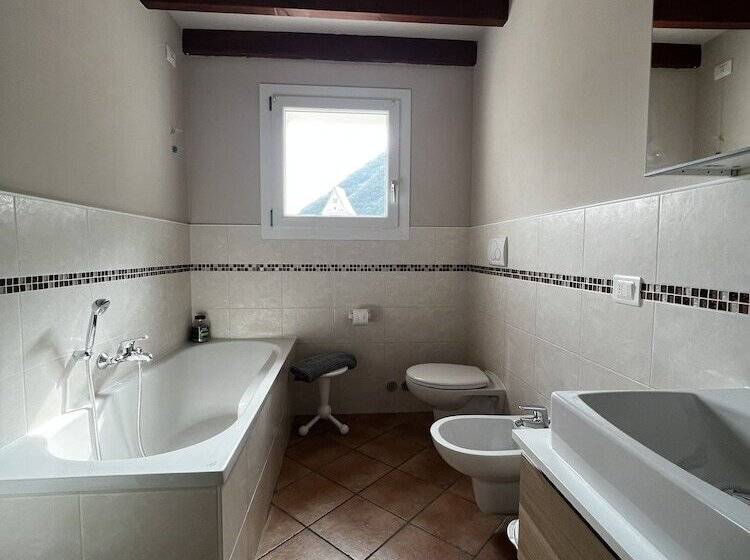 סוויטה משפחתית, Borgo Lungofiume B&b