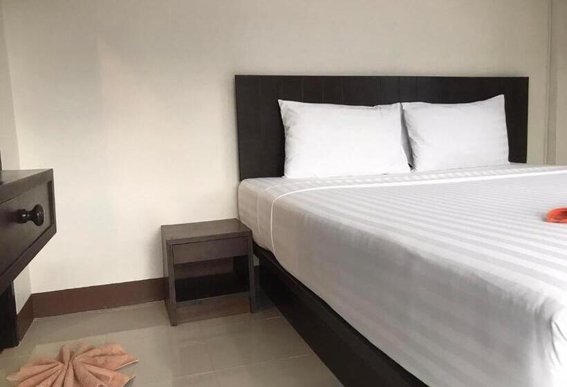 דירת חדר, Hassana Apartment