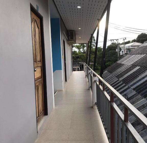 דירת חדר, Hassana Apartment