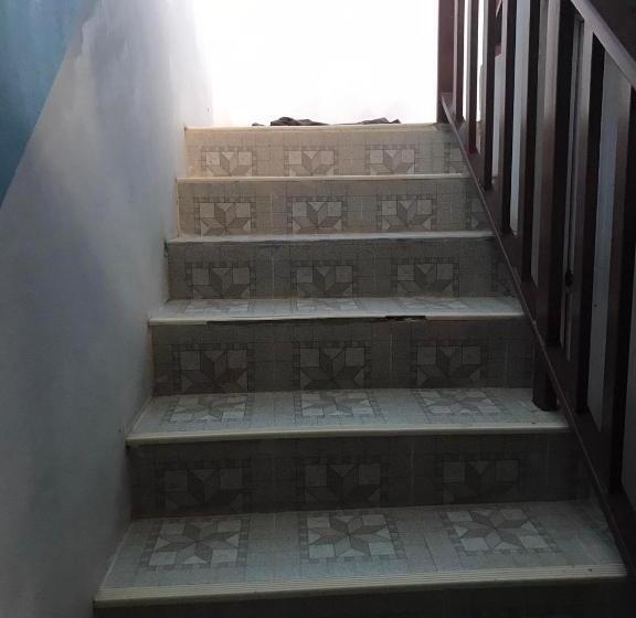 דירת חדר, Hassana Apartment