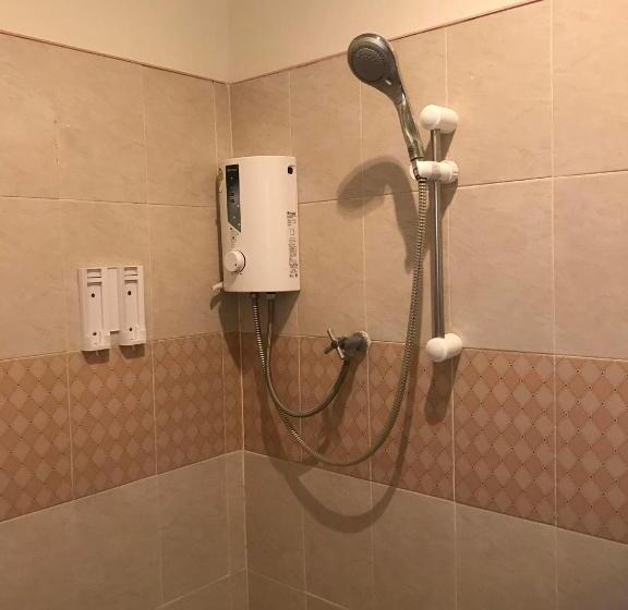 דירת חדר, Hassana Apartment