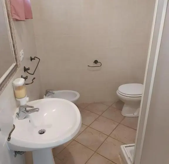 Standard Kolmen Hengen Huone, Agriturismo La Verde Rosa