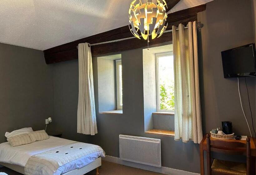 Номер Стандарт Трехместный, Auberge Du Désert