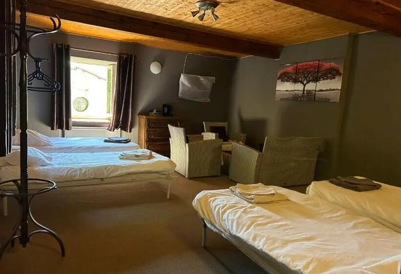 スタンダード４人部屋, Auberge Du Désert