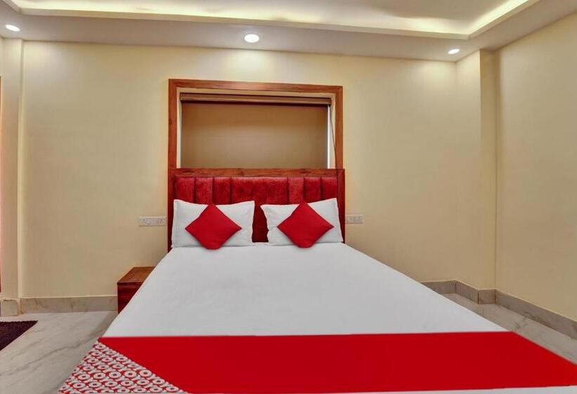 트리플 클래식 룸, O Oxy Queen Palace