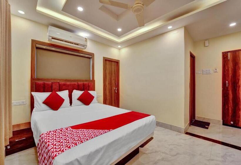 트리플 클래식 룸, O Oxy Queen Palace