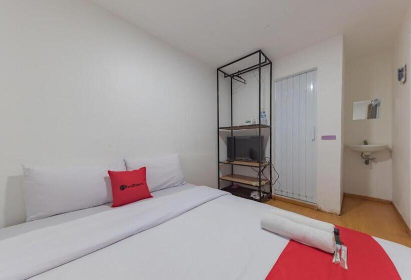 غرفة قياسية, Reddoorz Near Universitas Advent Indonesia