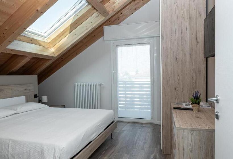 חדר סטנדרט עם מרפסת, Affittacamere Bar Leo