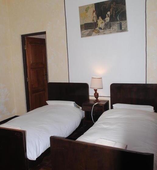 חדר סטנדרט לארבעה, Hostal La Chacarilla