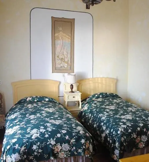 اتاق استاندارد سه نفره, Hostal La Chacarilla