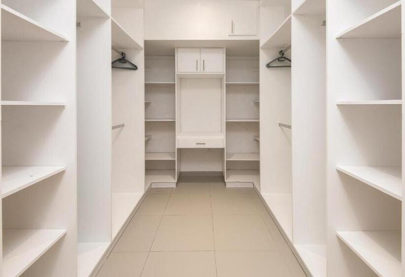 패밀리 룸 가든 전망, The Beach Palace Ramsgate