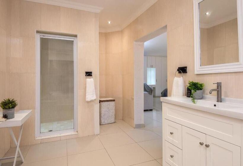 스탠다드 룸 가든 전망, The Beach Palace Ramsgate