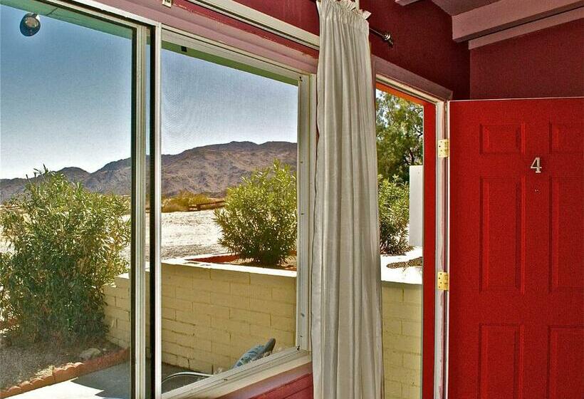 带大床的标准间, Harmony Motel