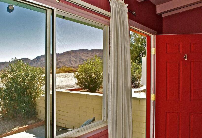 带大床的豪华间, Harmony Motel