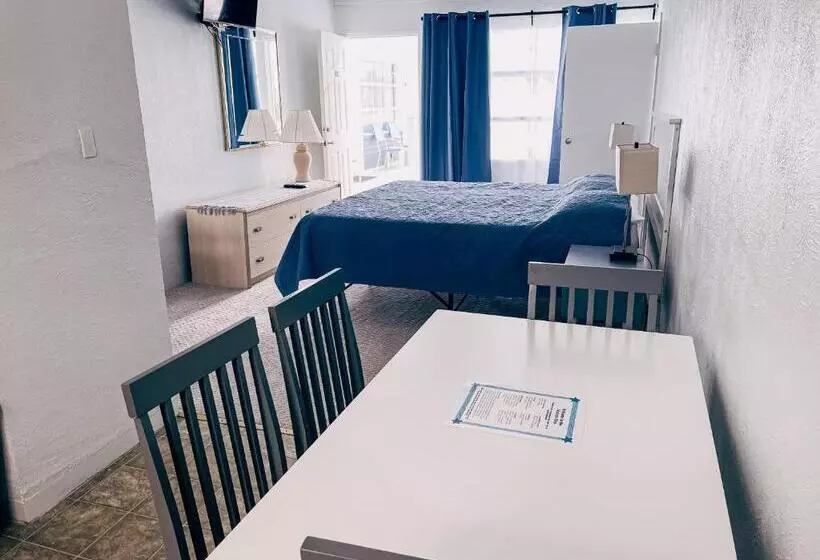 ファミリールーム, Chateau Bleu