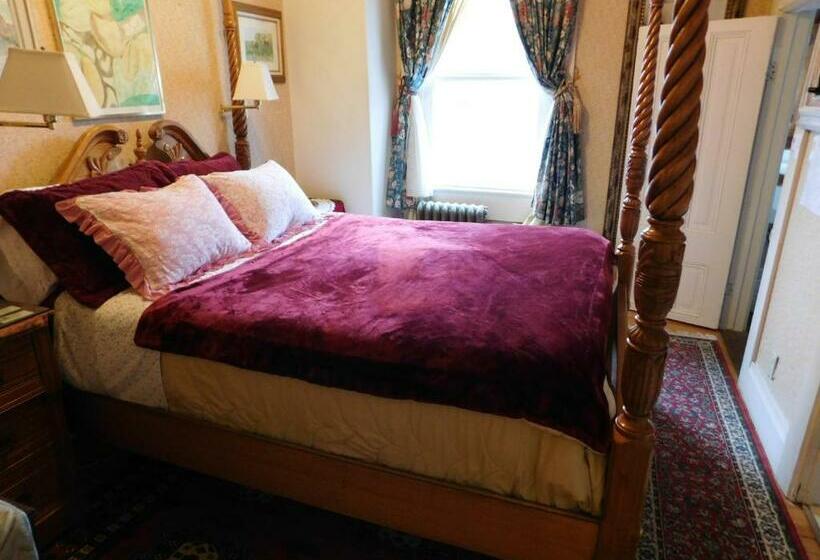 デラックスルーム, Cliff Crest Inn