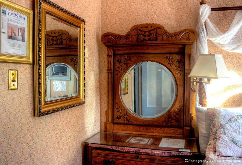 デラックスルーム, Cliff Crest Inn