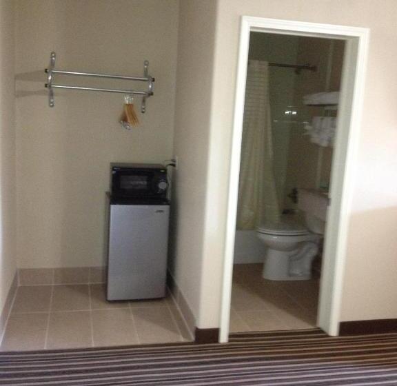 Номер Executive, Executive Inn Snyder