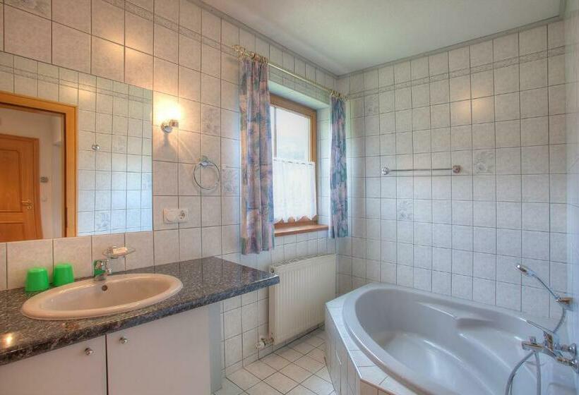 带1个卧室的公寓, Ferienhaus Christina & Haus Dr. Krainer