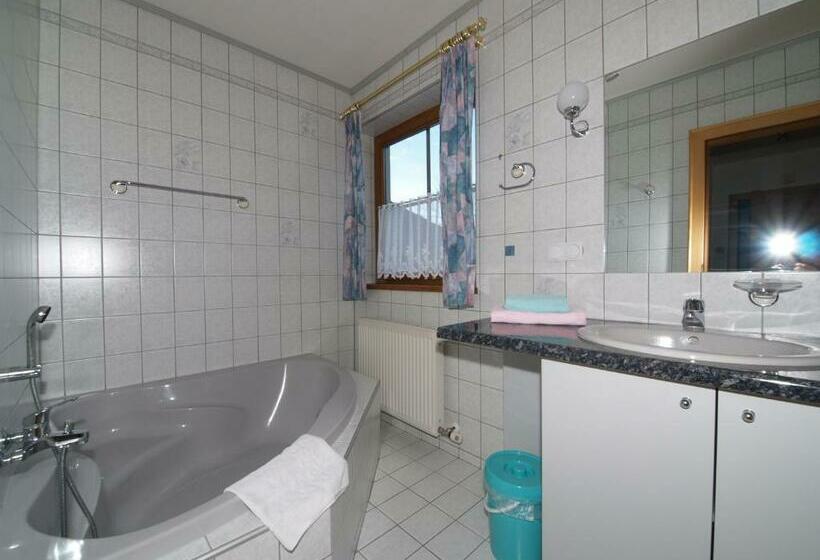 带1个卧室的公寓, Ferienhaus Christina & Haus Dr. Krainer