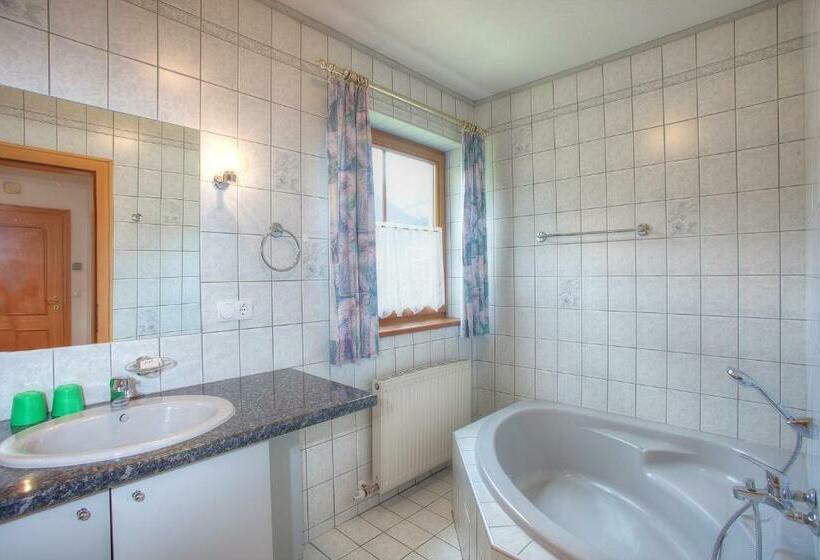 带1个卧室的公寓, Ferienhaus Christina & Haus Dr. Krainer