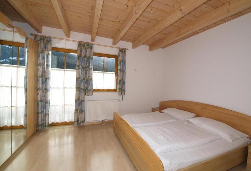 带3个卧室的高级公寓, Ferienhaus Christina & Haus Dr. Krainer