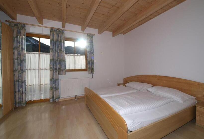 带3个卧室的高级公寓, Ferienhaus Christina & Haus Dr. Krainer