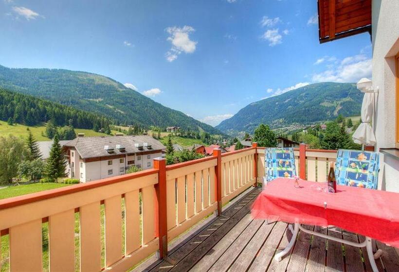 带3个卧室的高级公寓, Ferienhaus Christina & Haus Dr. Krainer