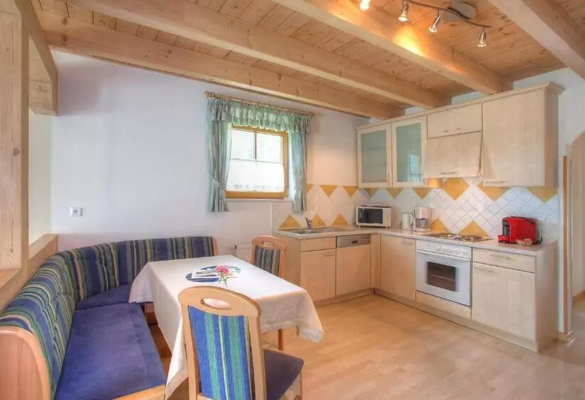 ３ベッドルームのスーペリアアパートメント, Ferienhaus Christina & Haus Dr. Krainer