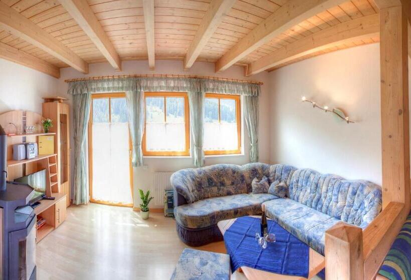 带3个卧室的高级公寓, Ferienhaus Christina & Haus Dr. Krainer